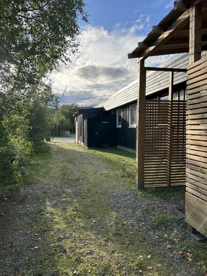 Fin Sentral Leilighet I Lakselv! Exterior foto