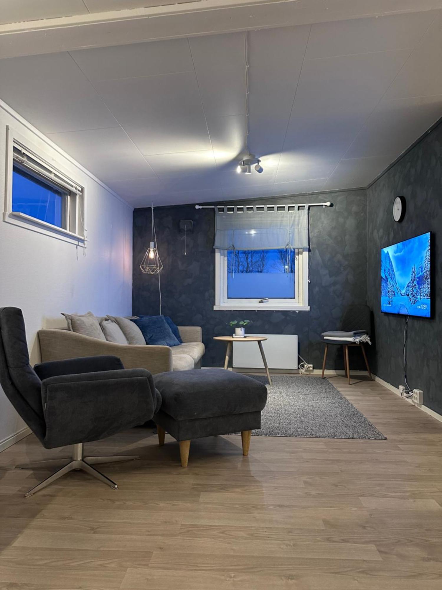 Fin Sentral Leilighet I Lakselv! Exterior foto